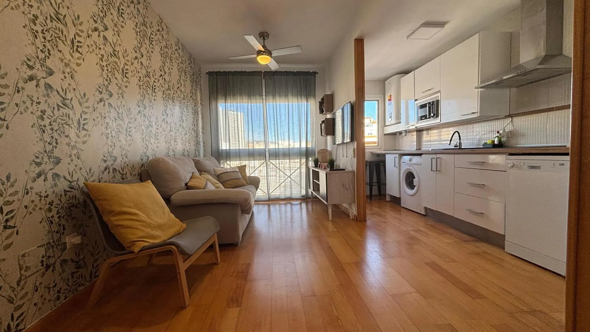 מאלגה Cozy Flat Close To City Center